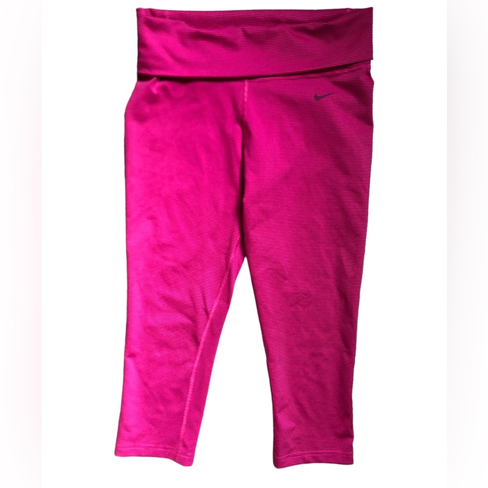 Women’s Nike Capri Yoga Pants